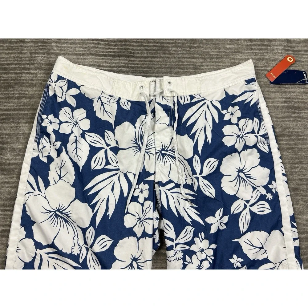 Old Navy has stain